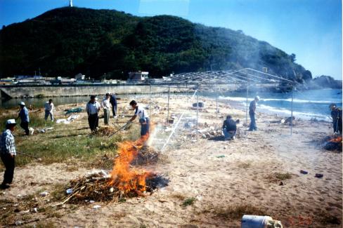 2000. 8월 축산항 환경정화 활동